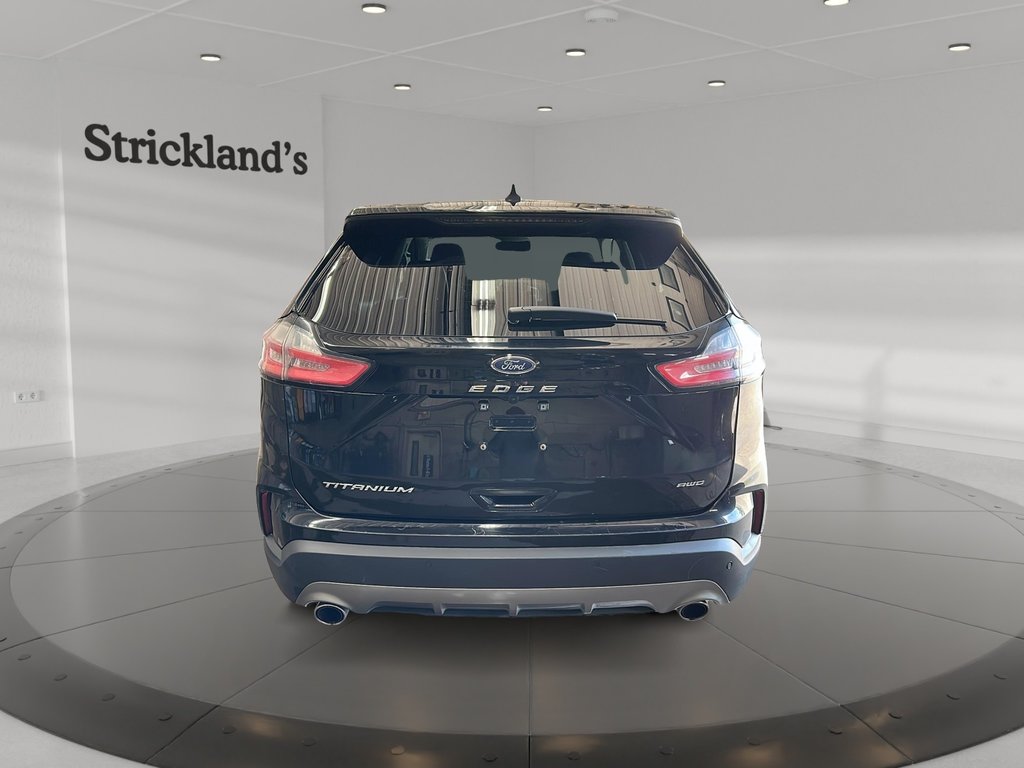 2023 Ford Edge Titanium AWD in Stratford, Ontario - 3 - w1024h768px
