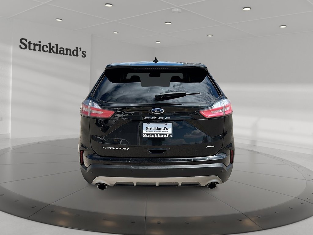 2023 Ford Edge Titanium AWD in Stratford, Ontario - 3 - w1024h768px