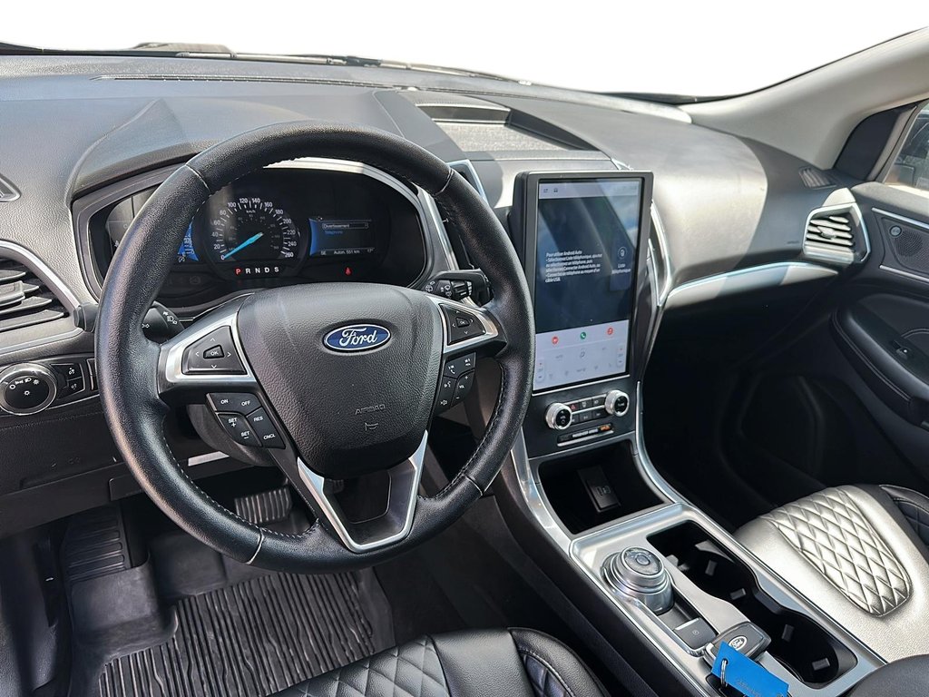 2023 Ford Edge Titanium AWD in Stratford, Ontario - 9 - w1024h768px