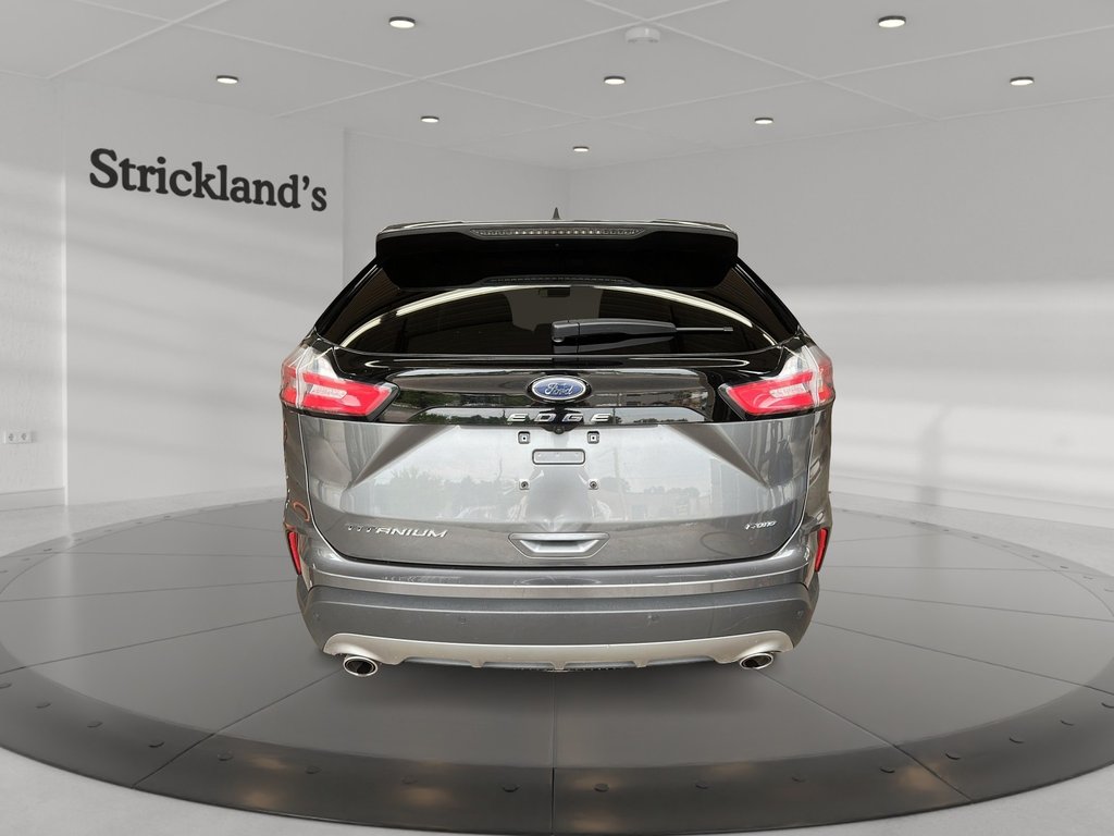 2023 Ford Edge Titanium AWD in Stratford, Ontario - 3 - w1024h768px