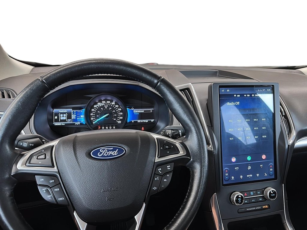 2023 Ford Edge Titanium AWD in Stratford, Ontario - 13 - w1024h768px