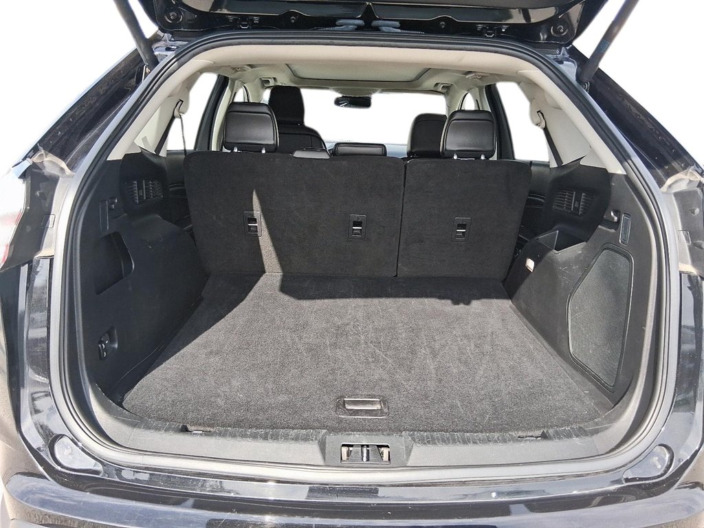 2023 Ford Edge Titanium AWD in Stratford, Ontario - 6 - w1024h768px