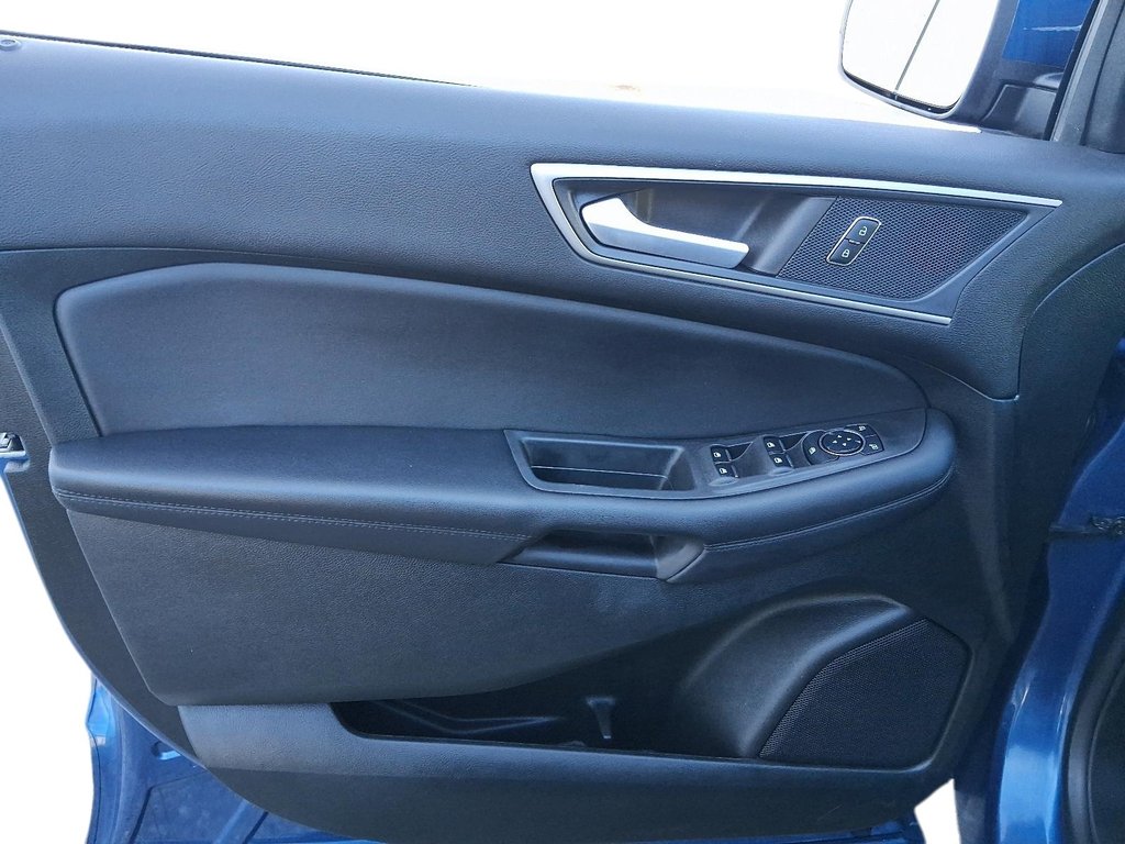 2023 Ford Edge SEL AWD in Stratford, Ontario - 11 - w1024h768px