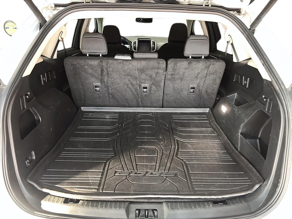 2023 Ford Edge SEL AWD in Stratford, Ontario - 6 - w1024h768px