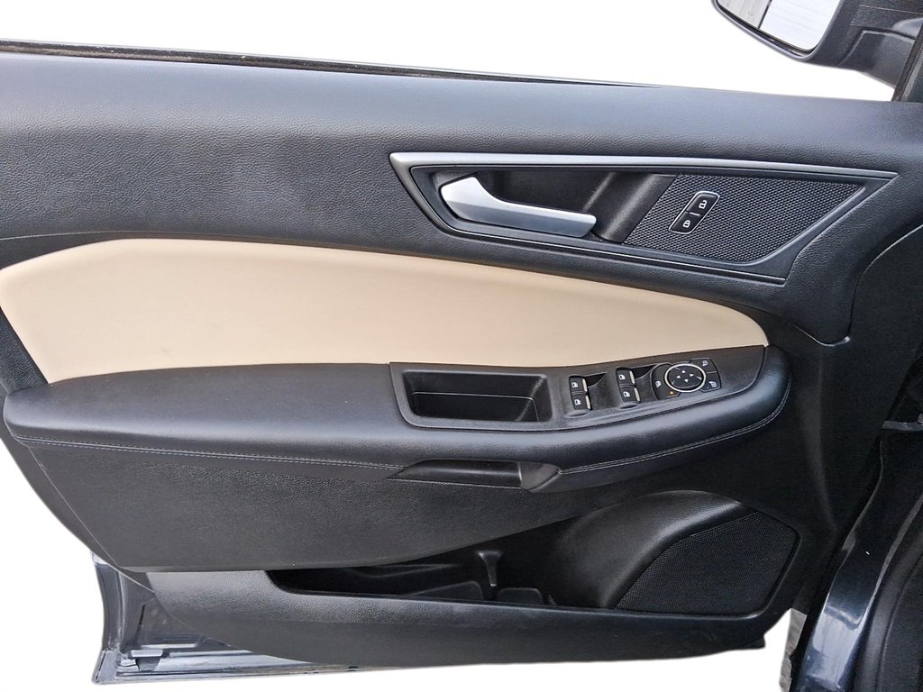 2023 Ford Edge SE AWD in Stratford, Ontario - 12 - w1024h768px