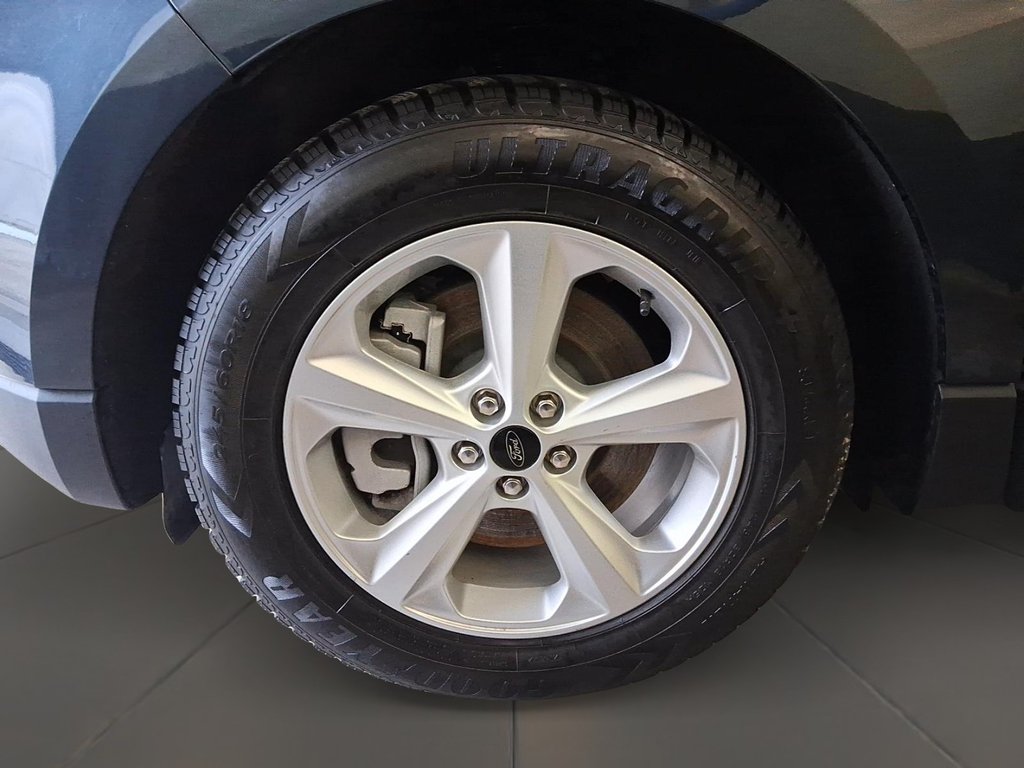 2023 Ford Edge SE AWD in Stratford, Ontario - 8 - w1024h768px