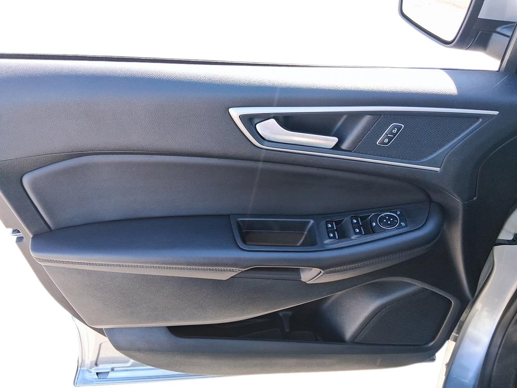 2024 Ford Edge SEL AWD in Stratford, Ontario - 11 - w1024h768px