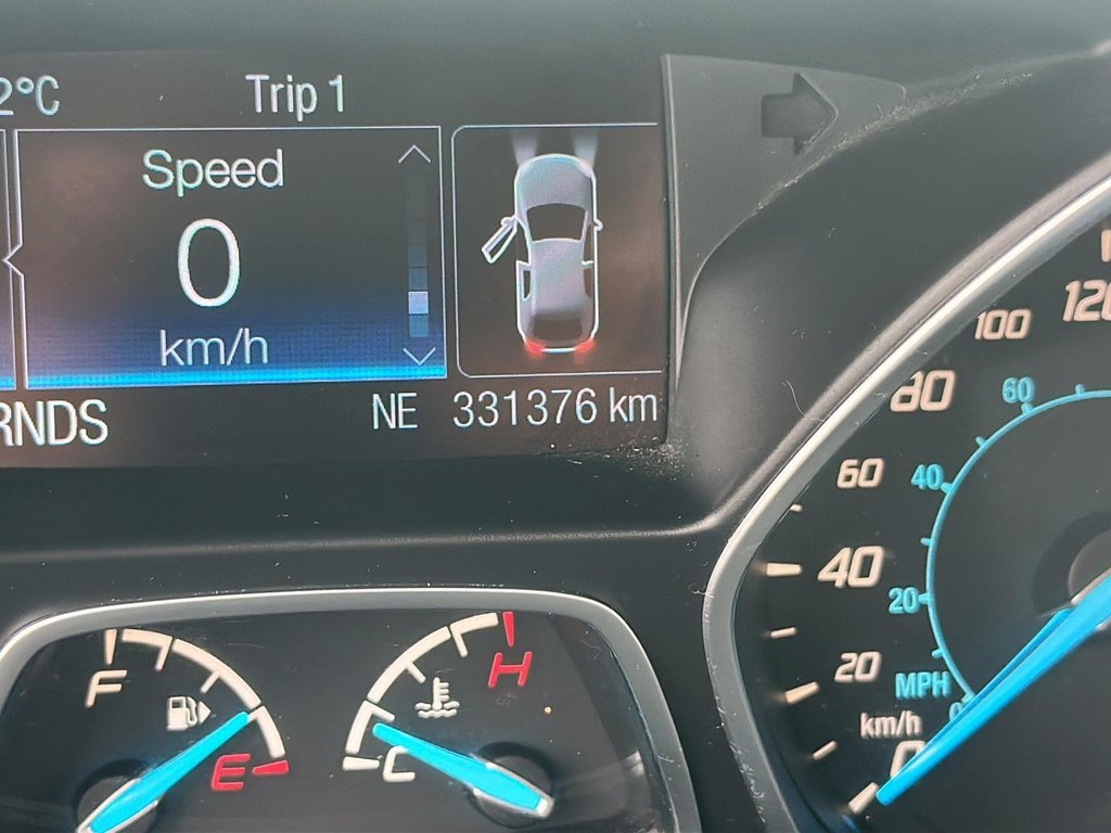 2014 Ford Escape SE - 4WD in Stratford, Ontario - 12 - w1024h768px