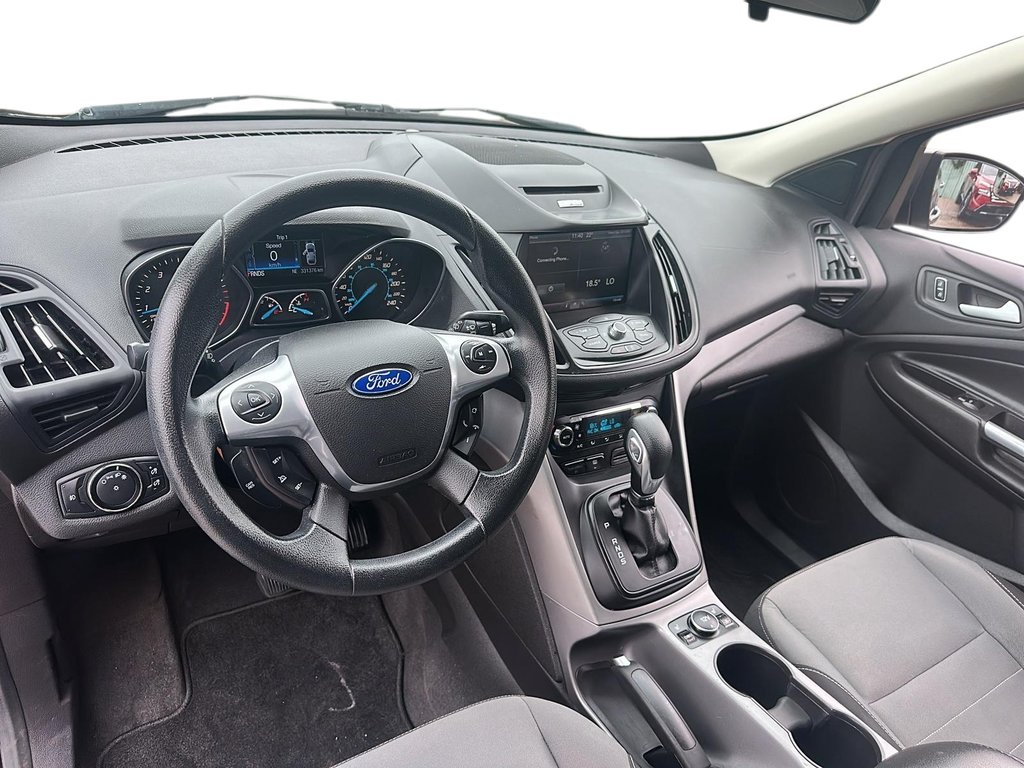 2014 Ford Escape SE - 4WD in Stratford, Ontario - 9 - w1024h768px