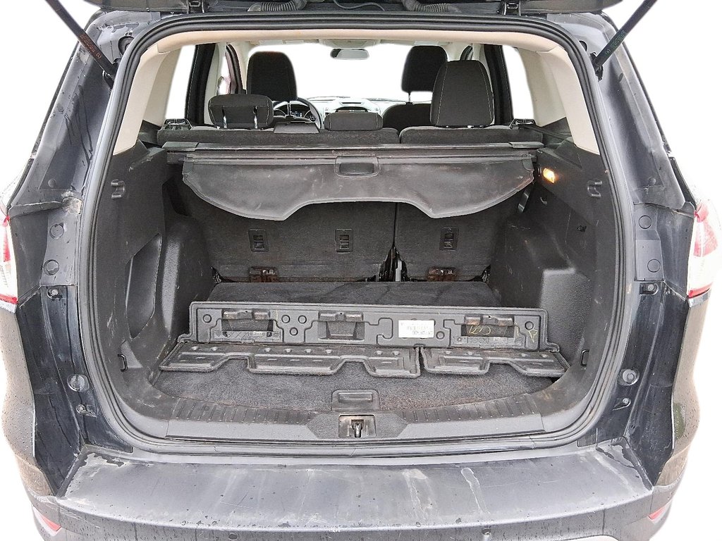 2015 Ford Escape SE - FWD in Stratford, Ontario - 6 - w1024h768px