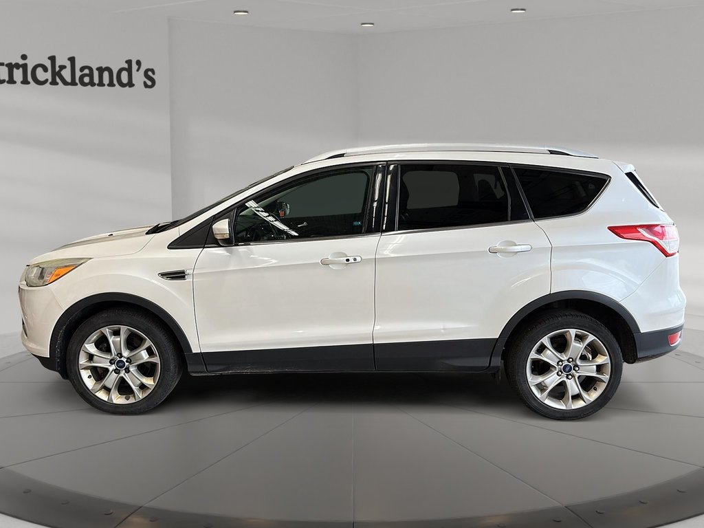 2016 Ford Escape Titanium - 4WD in Stratford, Ontario - 5 - w1024h768px