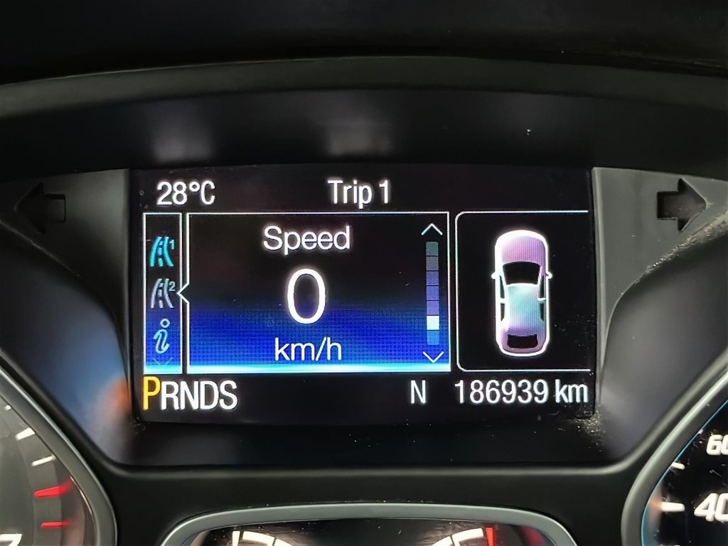 2016 Ford Escape Titanium - 4WD in Stratford, Ontario - 12 - w1024h768px