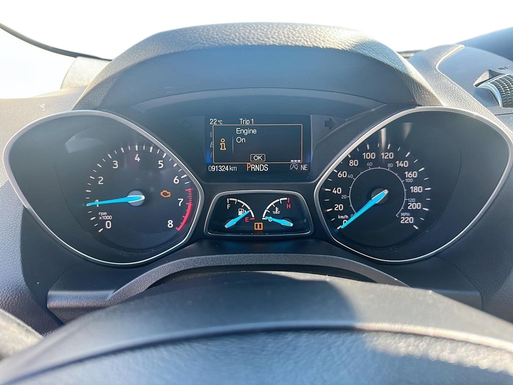 2017 Ford Escape Titanium - FWD in Stratford, Ontario - 13 - w1024h768px