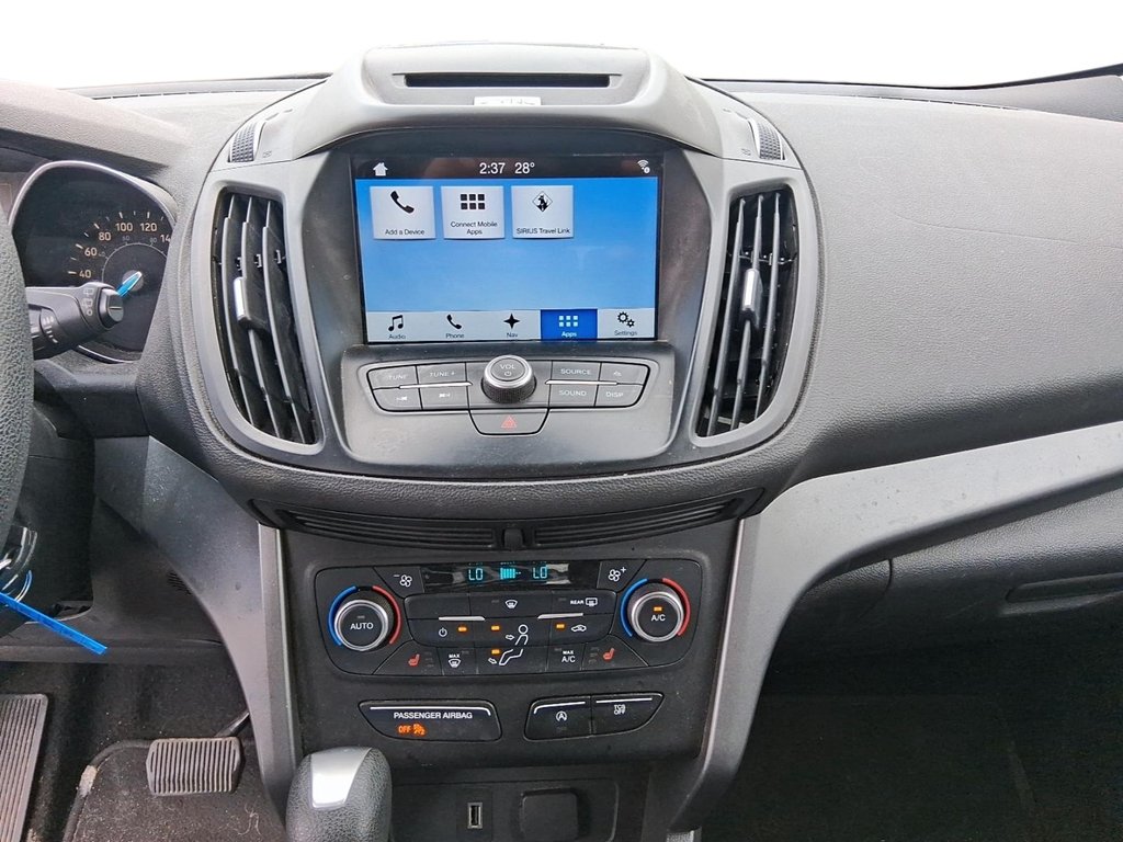 2017 Ford Escape SE - FWD in Stratford, Ontario - 15 - w1024h768px