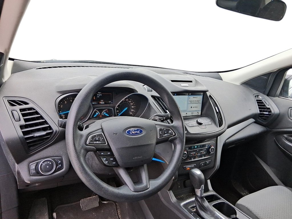 2017 Ford Escape SE - FWD in Stratford, Ontario - 10 - w1024h768px