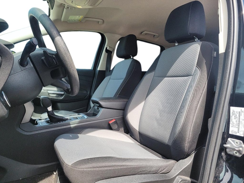 2017 Ford Escape SE - FWD in Stratford, Ontario - 8 - w1024h768px