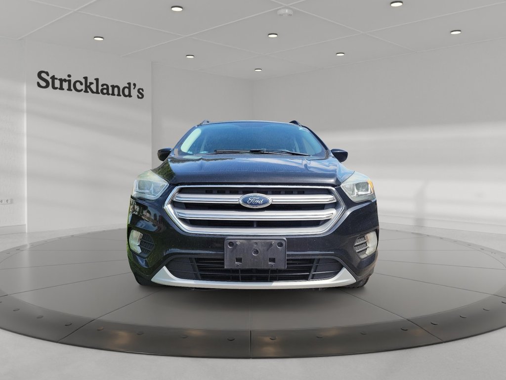 2017 Ford Escape SE - FWD in Stratford, Ontario - 2 - w1024h768px