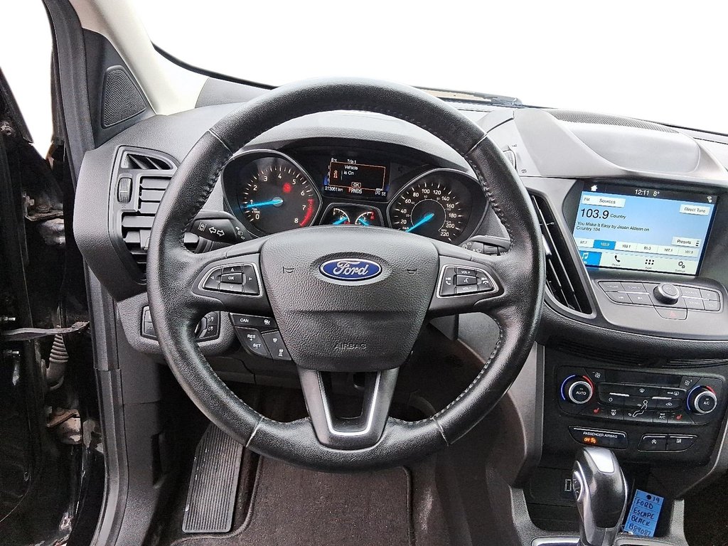 2019 Ford Escape SEL - 4WD in Stratford, Ontario - 13 - w1024h768px