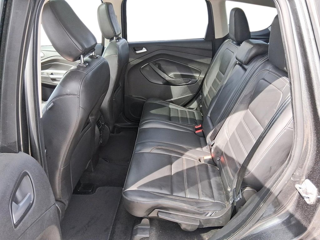 2019 Ford Escape SEL - 4WD in Stratford, Ontario - 10 - w1024h768px