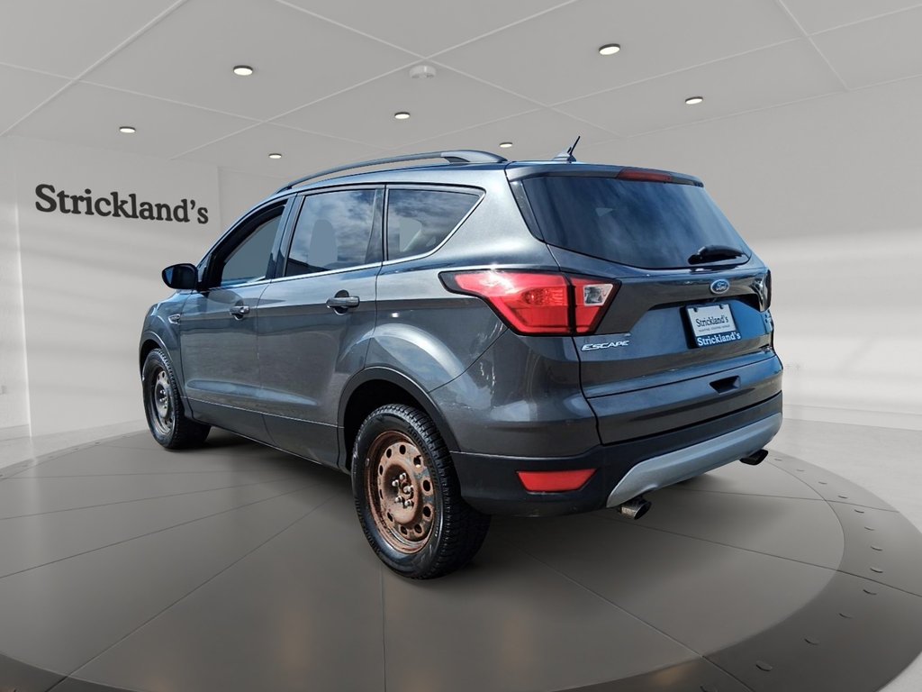 2019 Ford Escape SEL - 4WD in Stratford, Ontario - 4 - w1024h768px