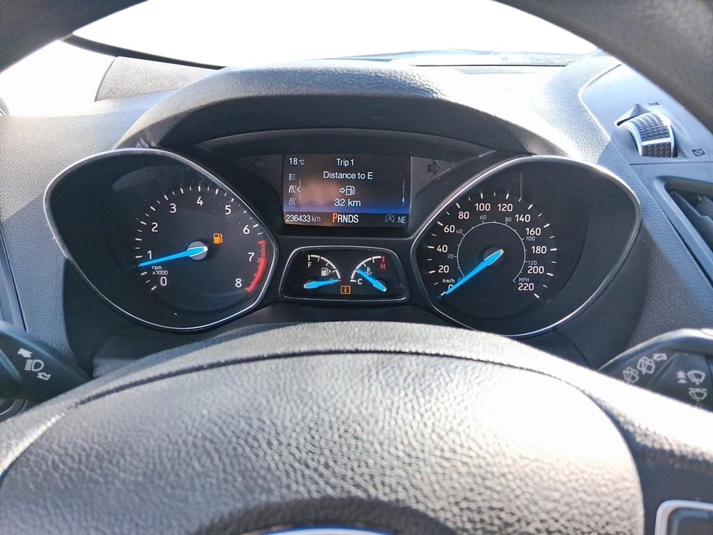 2019 Ford Escape SE - FWD in Stratford, Ontario - 14 - w1024h768px