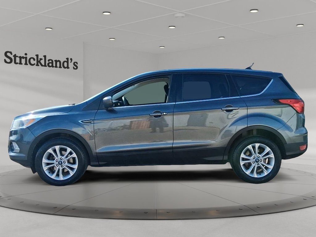 2019 Ford Escape SE - FWD in Stratford, Ontario - 5 - w1024h768px