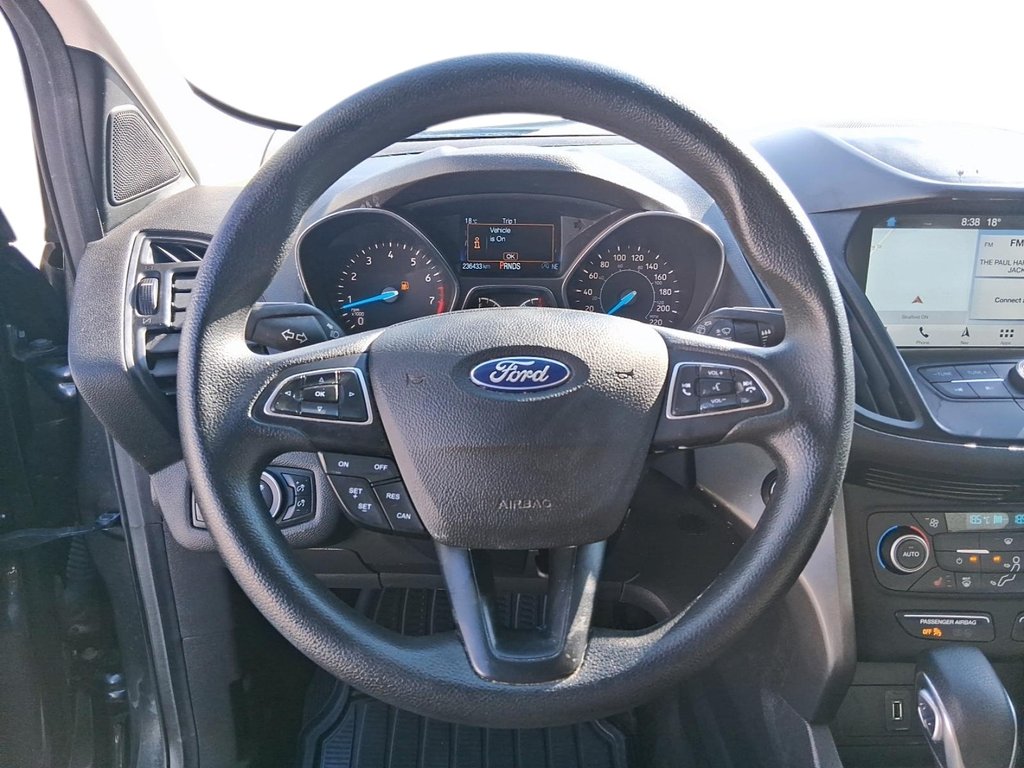 2019 Ford Escape SE - FWD in Stratford, Ontario - 12 - w1024h768px