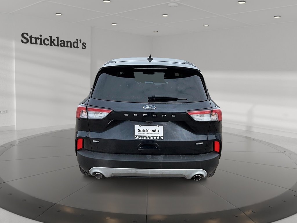 2021 Ford Escape SE PHEV FWD in Stratford, Ontario - 3 - w1024h768px