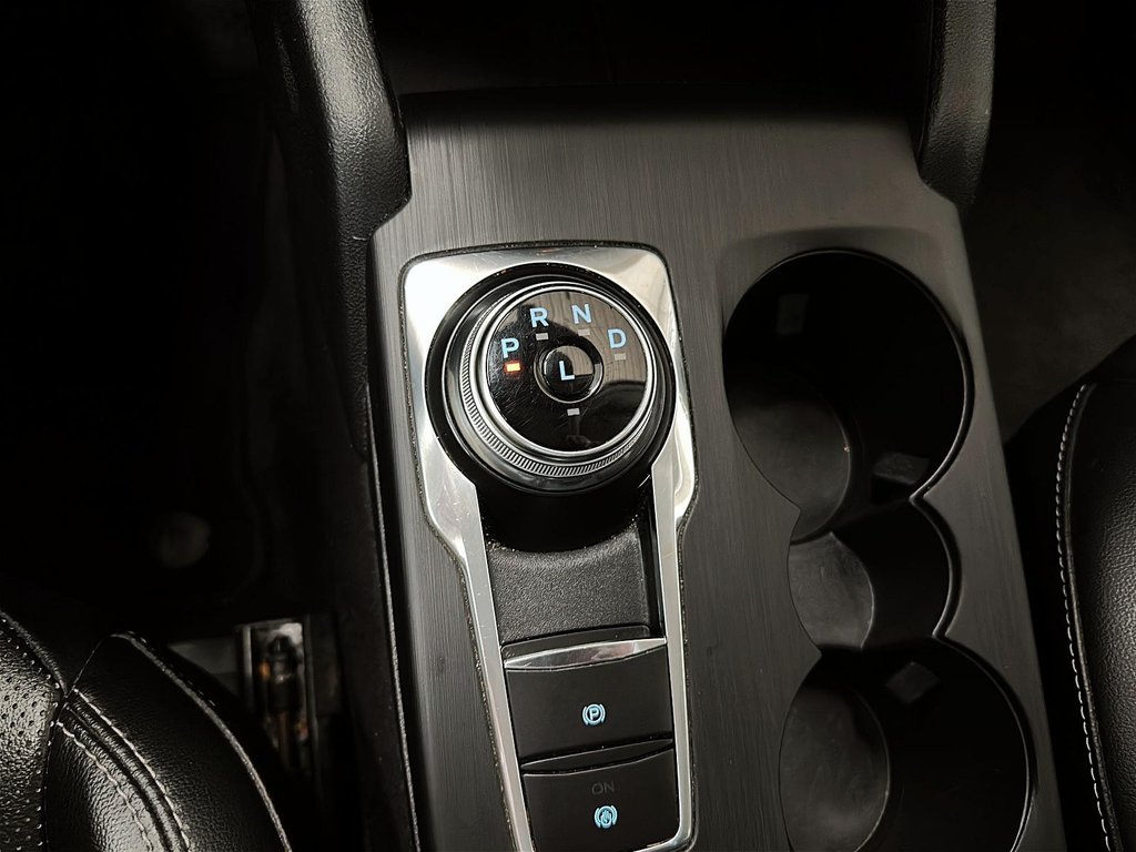 2021 Ford Escape SEL AWD 1.5L in Stratford, Ontario - 14 - w1024h768px