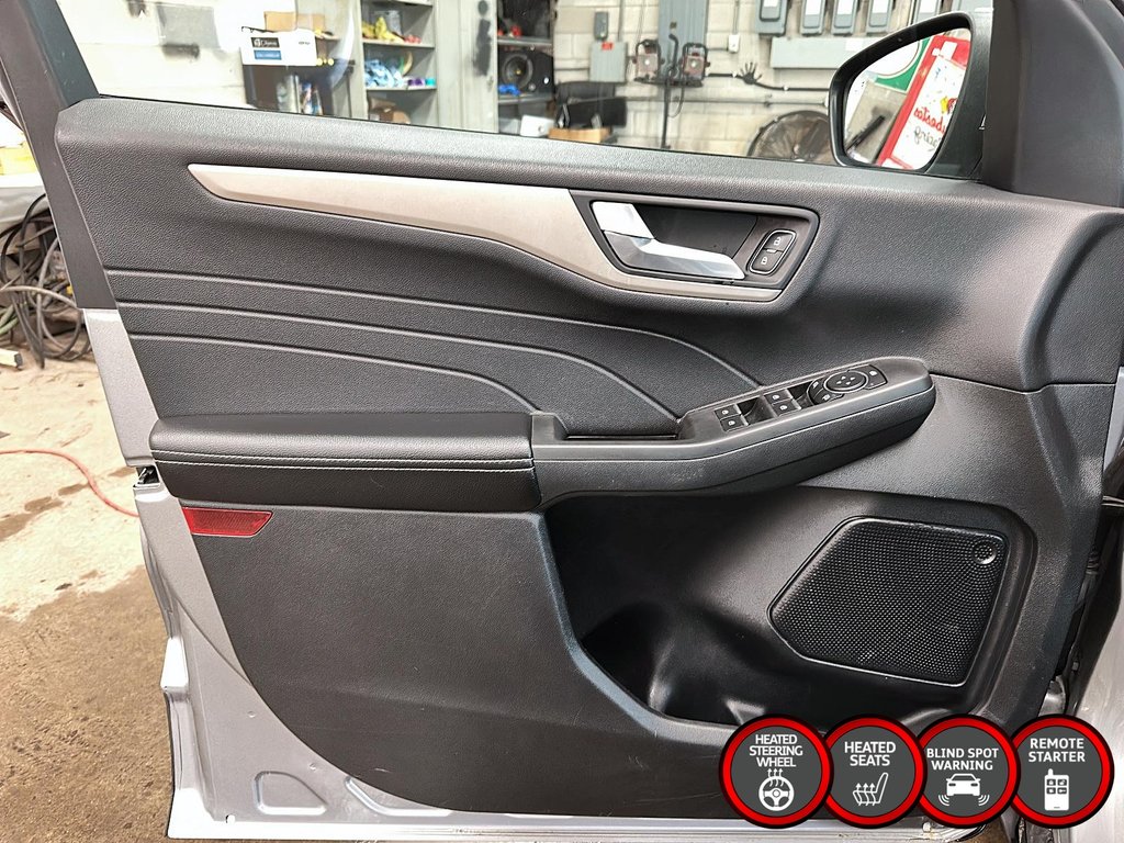 2021 Ford Escape SEL AWD 1.5L in Stratford, Ontario - 10 - w1024h768px