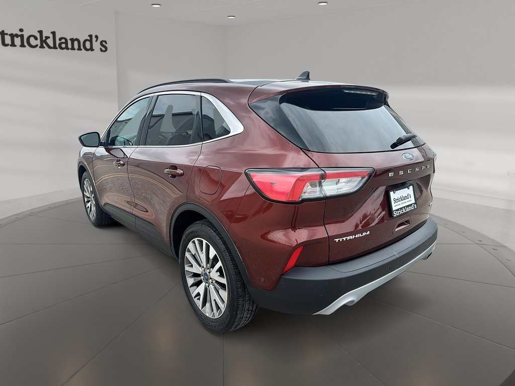 2021 Ford Escape Titanium AWD Hybrid in Stratford, Ontario - 4 - w1024h768px