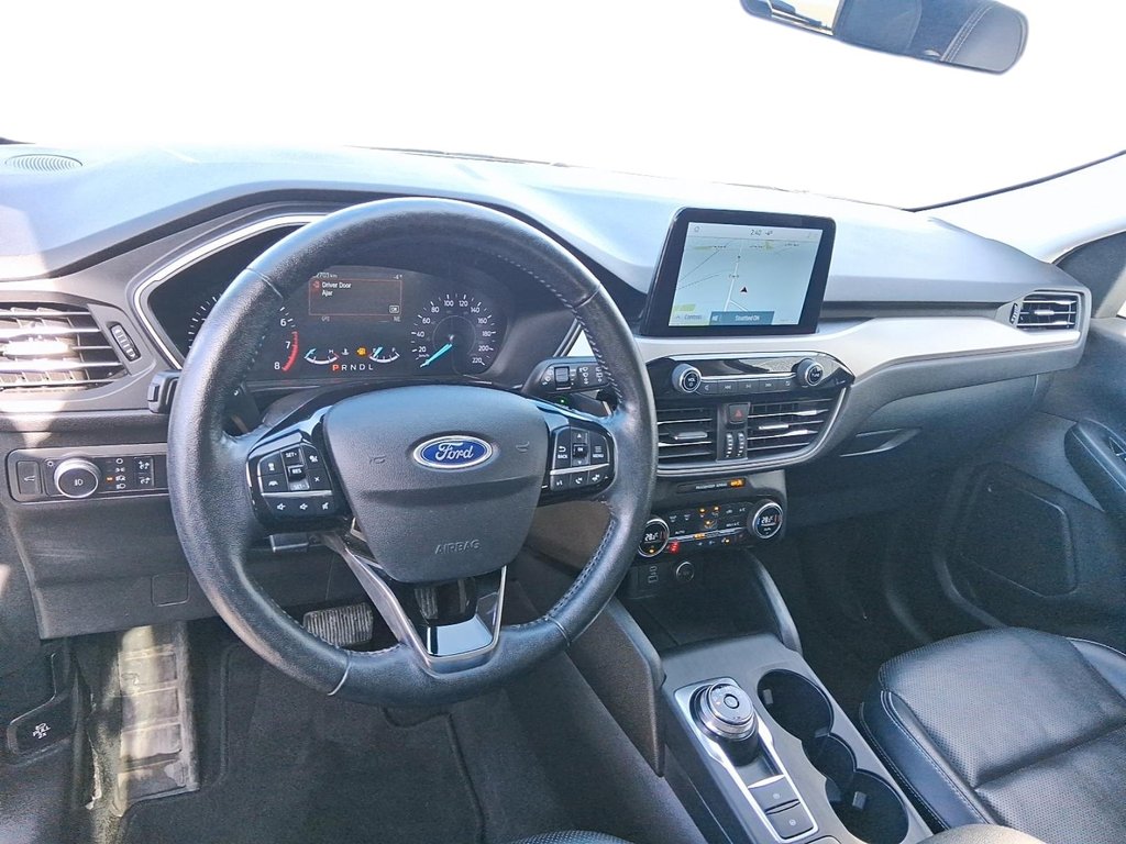 2021 Ford Escape SEL AWD 1.5L in Stratford, Ontario - 10 - w1024h768px