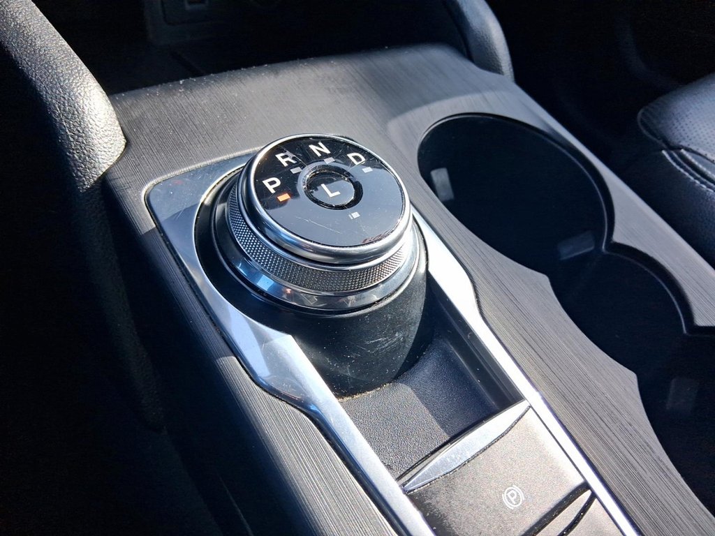 2021 Ford Escape SEL AWD 1.5L in Stratford, Ontario - 17 - w1024h768px