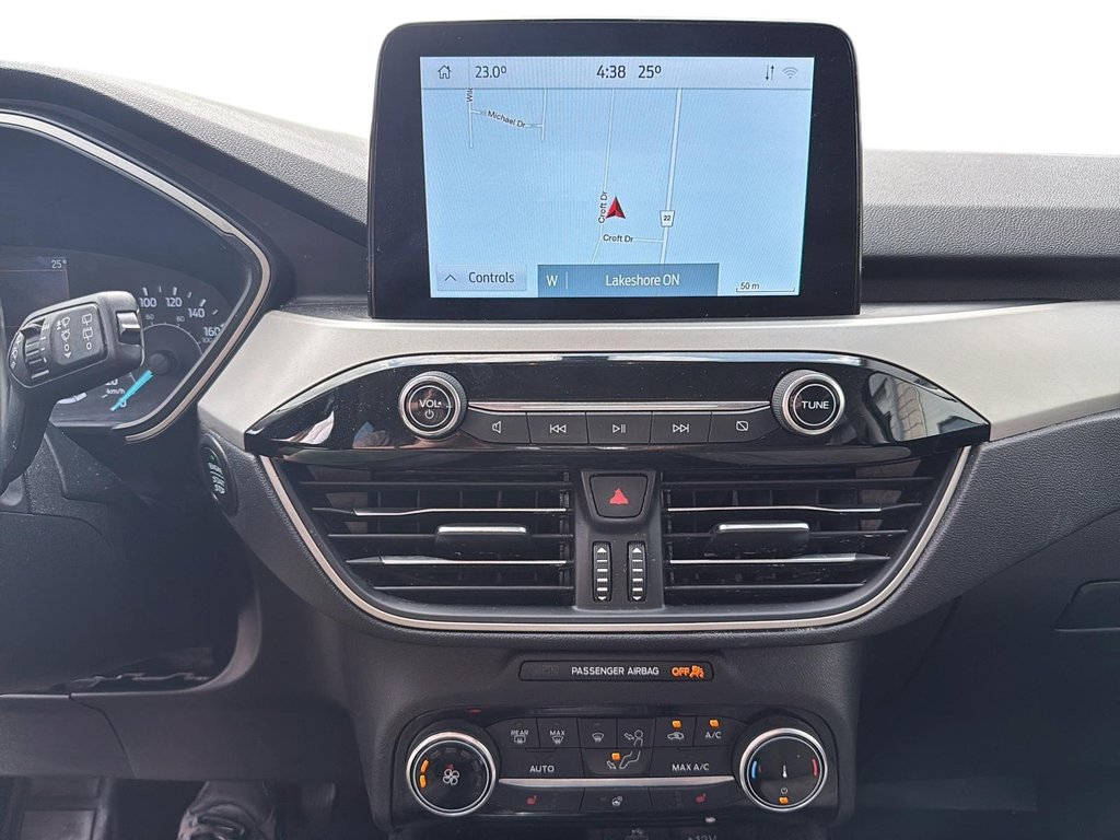 2022 Ford Escape SE AWD in Stratford, Ontario - 17 - w1024h768px
