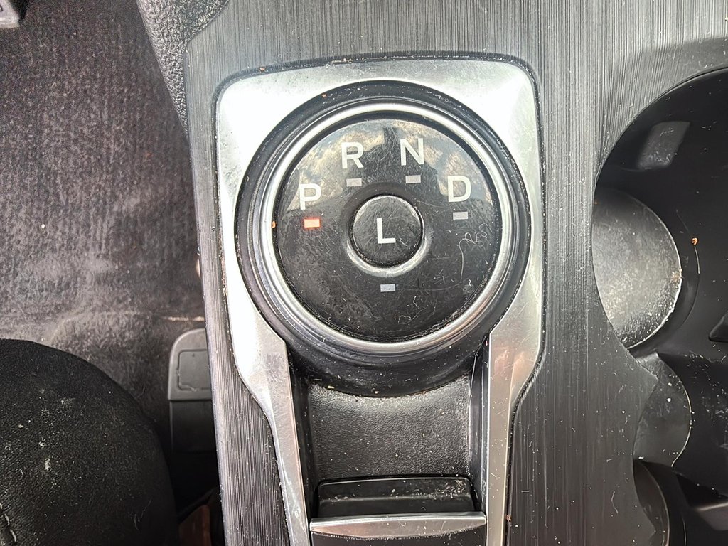 2022 Ford Escape SE AWD in Stratford, Ontario - 14 - w1024h768px