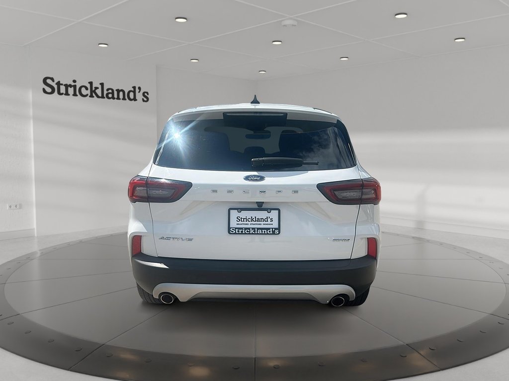 2023 Ford Escape Active - AWD in Stratford, Ontario - 3 - w1024h768px