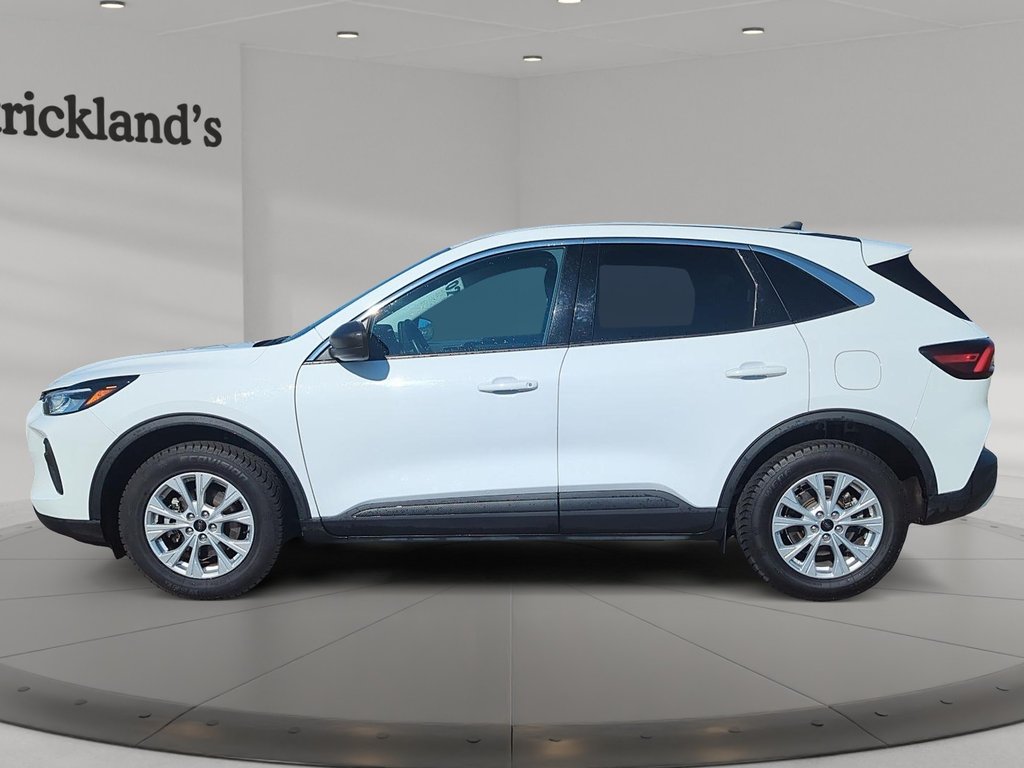 2023 Ford Escape Active - AWD in Stratford, Ontario - 5 - w1024h768px