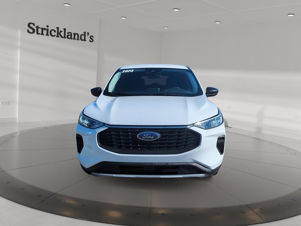 2023 Ford Escape Active - AWD in Stratford, Ontario - 2 - w1024h768px