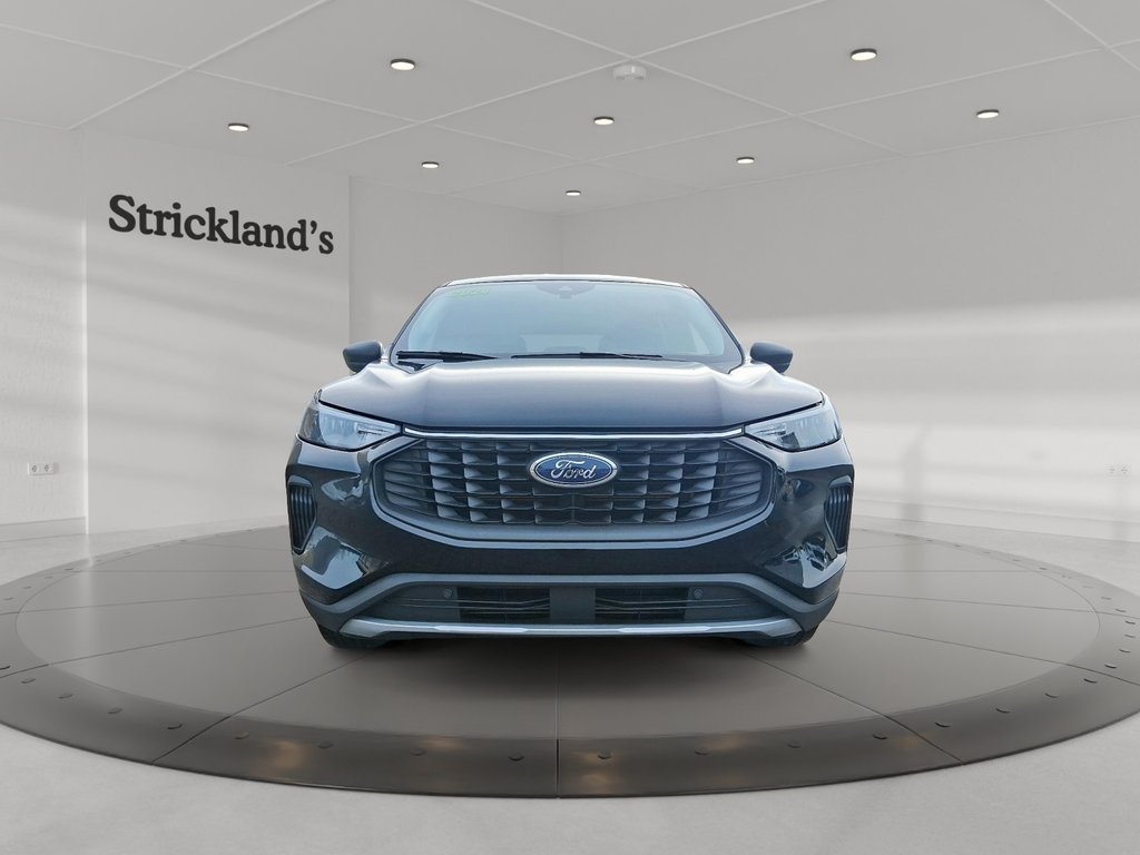 2024 Ford Escape ACTIVE AWD in Stratford, Ontario - 2 - w1024h768px