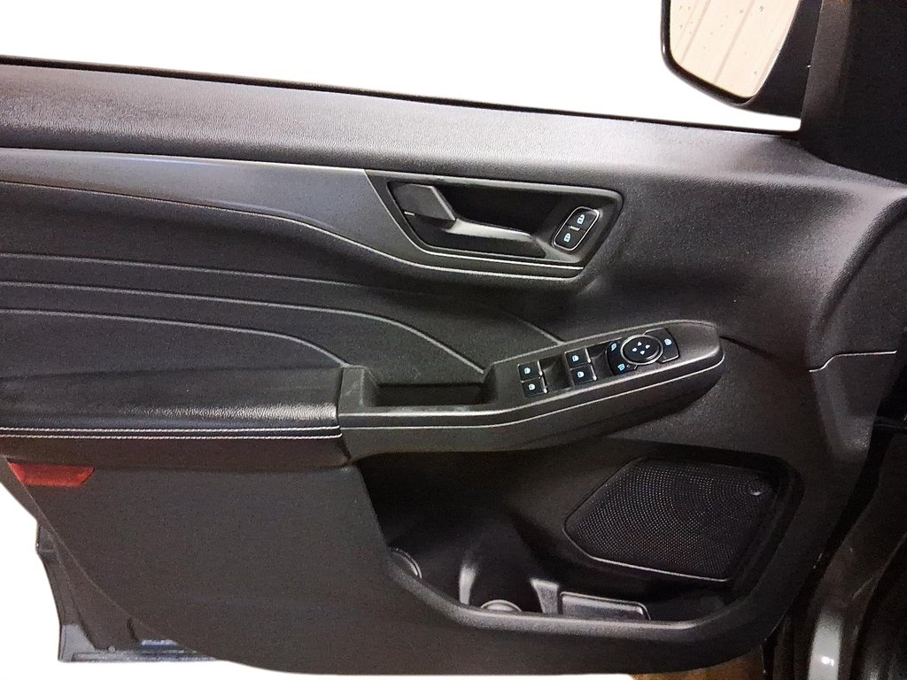 2024 Ford Escape ACTIVE AWD in Stratford, Ontario - 11 - w1024h768px
