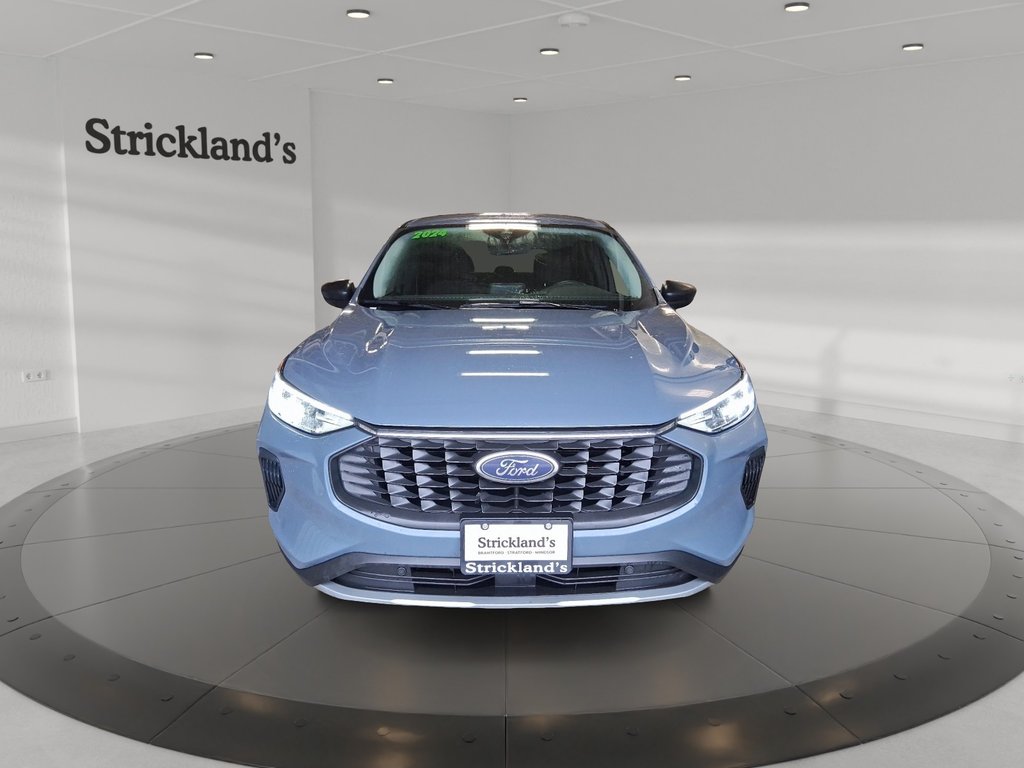 2024 Ford Escape ACTIVE AWD in Stratford, Ontario - 2 - w1024h768px