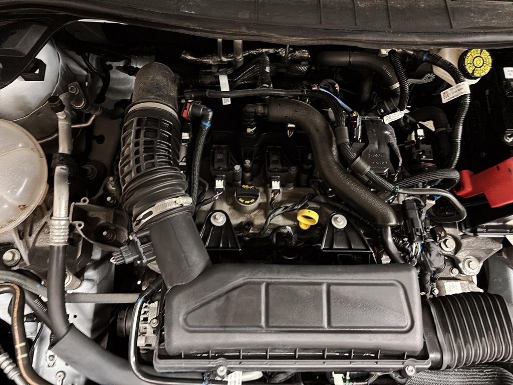 2024 Ford Escape ACTIVE AWD in Stratford, Ontario - 7 - w1024h768px