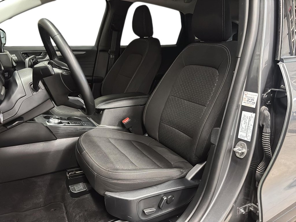 2024 Ford Escape ACTIVE AWD in Stratford, Ontario - 8 - w1024h768px