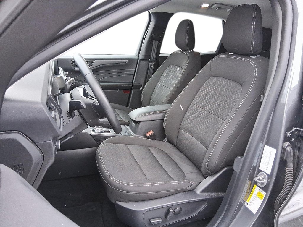 2024 Ford Escape ACTIVE AWD in Stratford, Ontario - 8 - w1024h768px