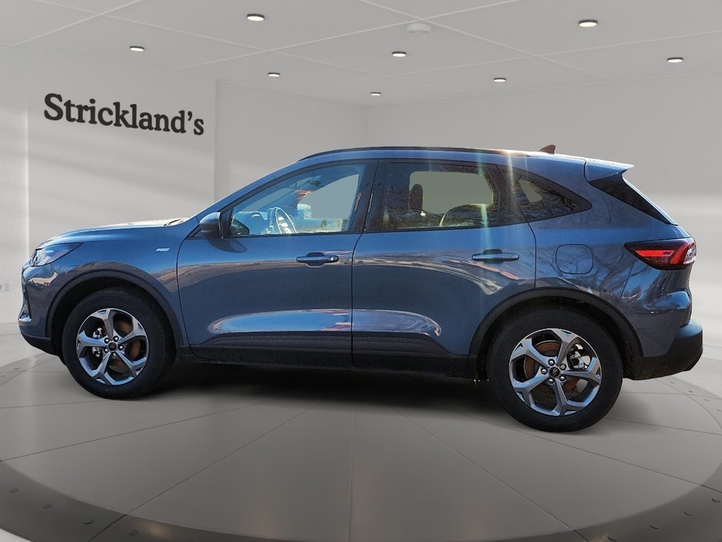 2025 Ford Escape ST-Line AWD in Stratford, Ontario - 5 - w1024h768px