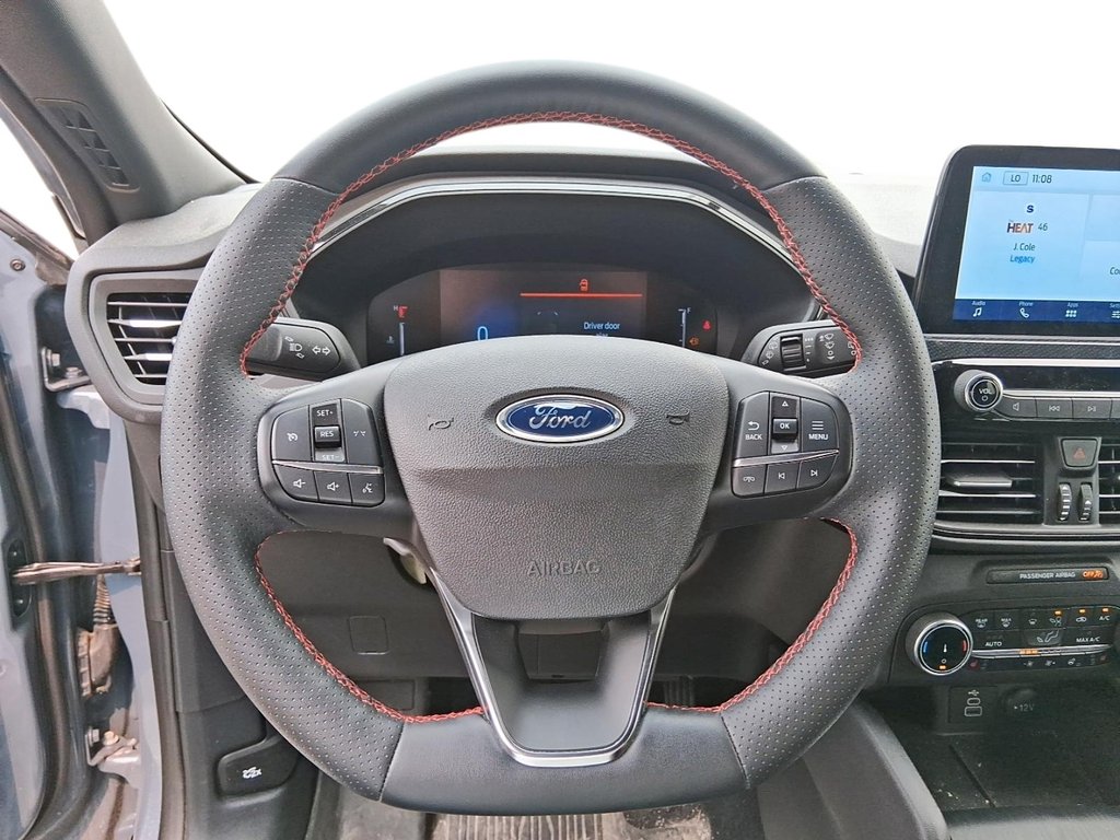 2025 Ford Escape ST-Line AWD in Stratford, Ontario - 12 - w1024h768px