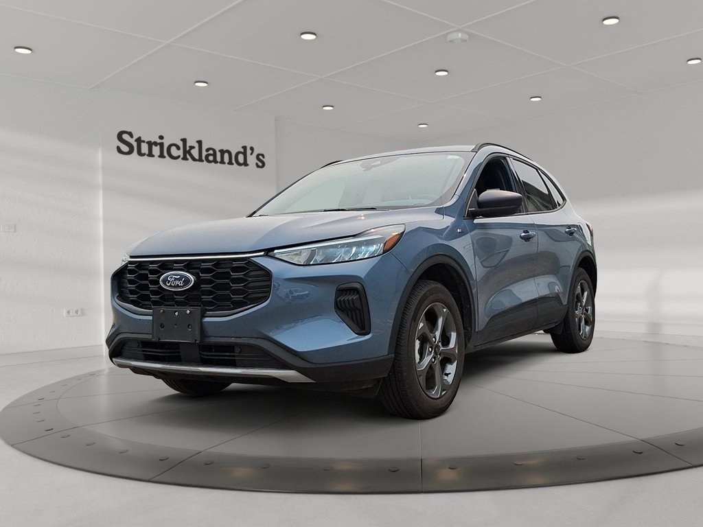 2025 Ford Escape ST-Line AWD in Stratford, Ontario - 1 - w1024h768px