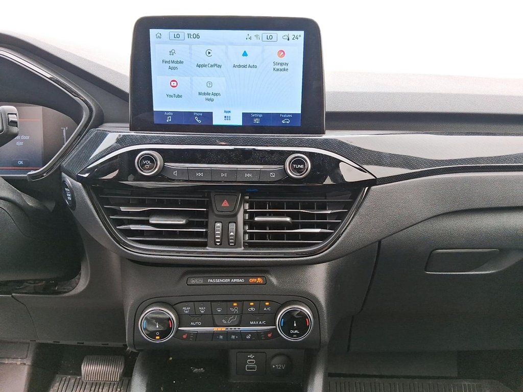 2025 Ford Escape ST-Line AWD in Stratford, Ontario - 15 - w1024h768px