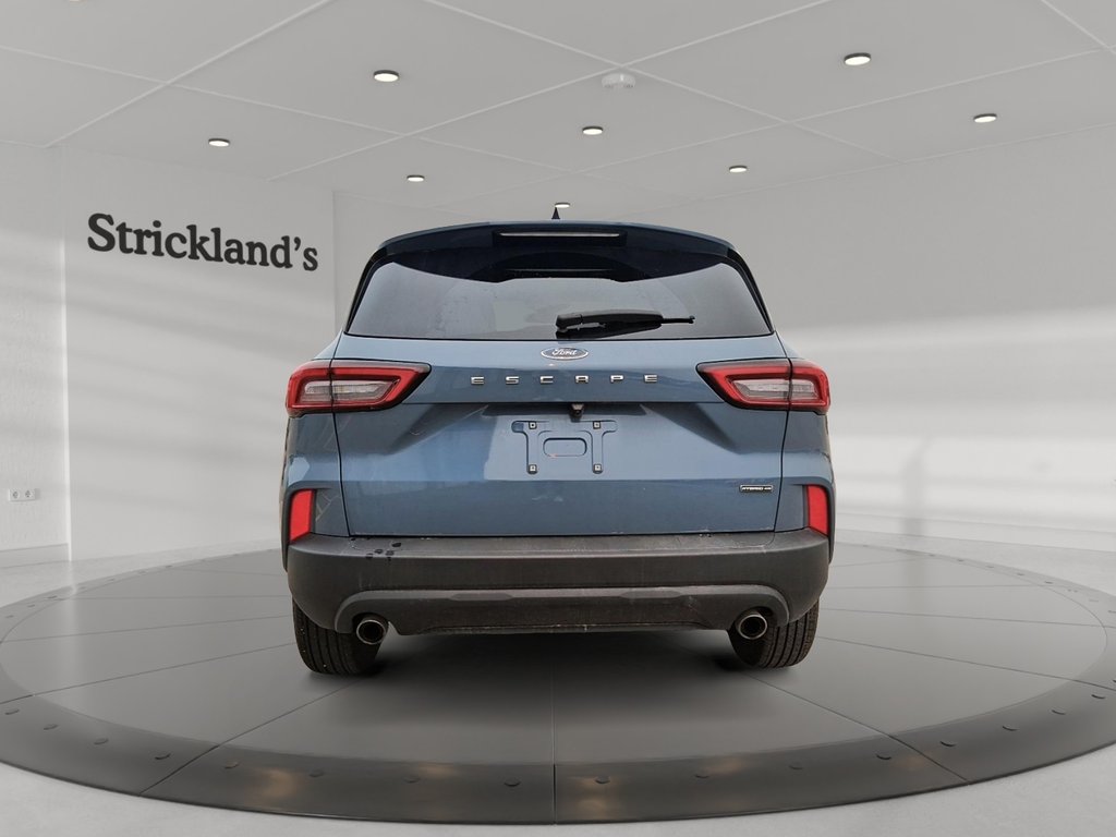 2025 Ford Escape ST-Line AWD in Stratford, Ontario - 3 - w1024h768px