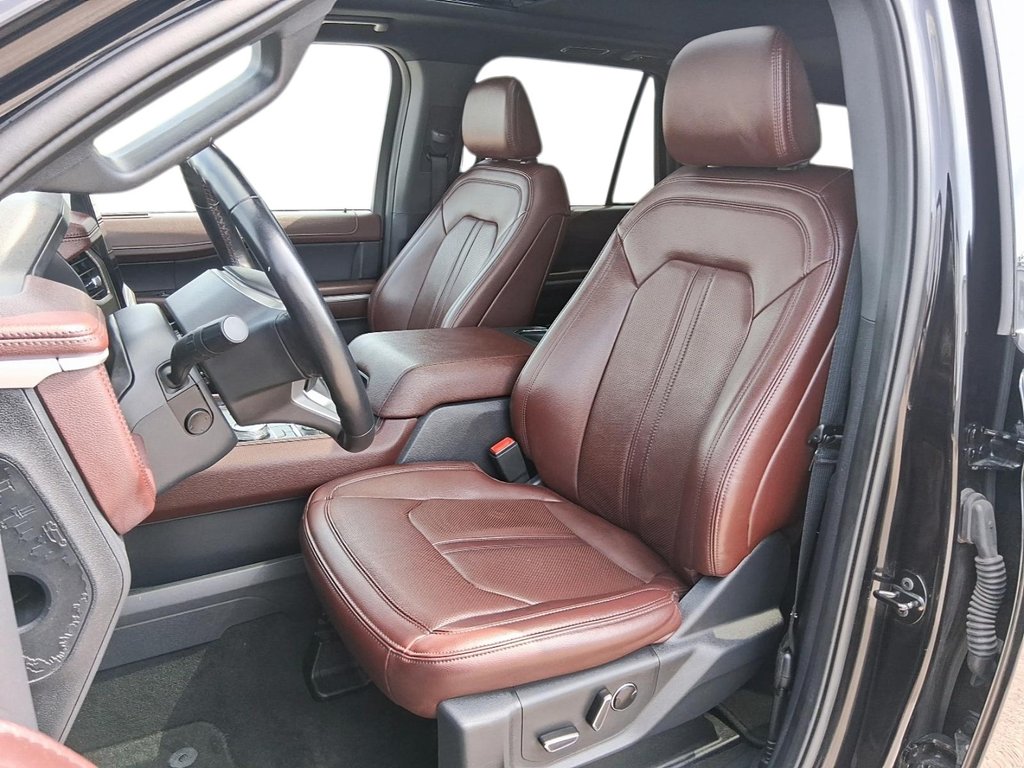 2024 Ford Expedition Limited MAX 4x4 in Stratford, Ontario - 8 - w1024h768px